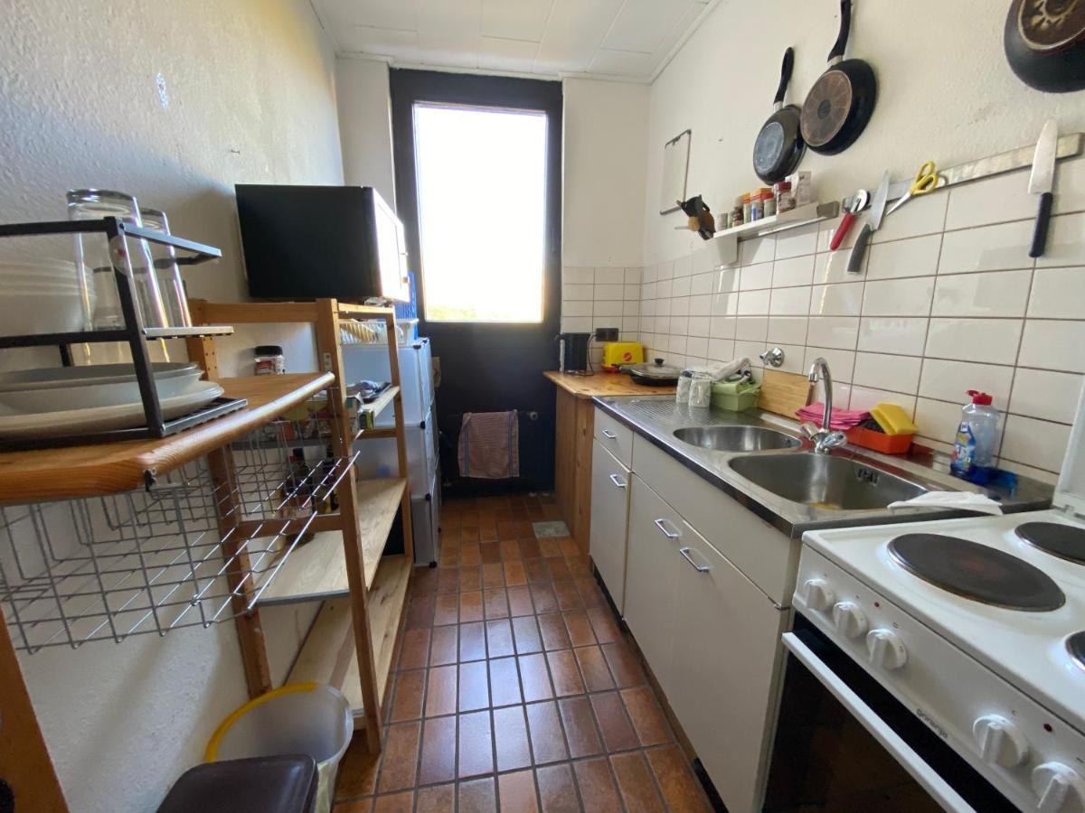 Private Room With Free Parking Koblenz  Buitenkant foto