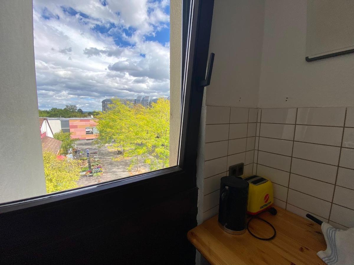 Private Room With Free Parking Koblenz  Buitenkant foto
